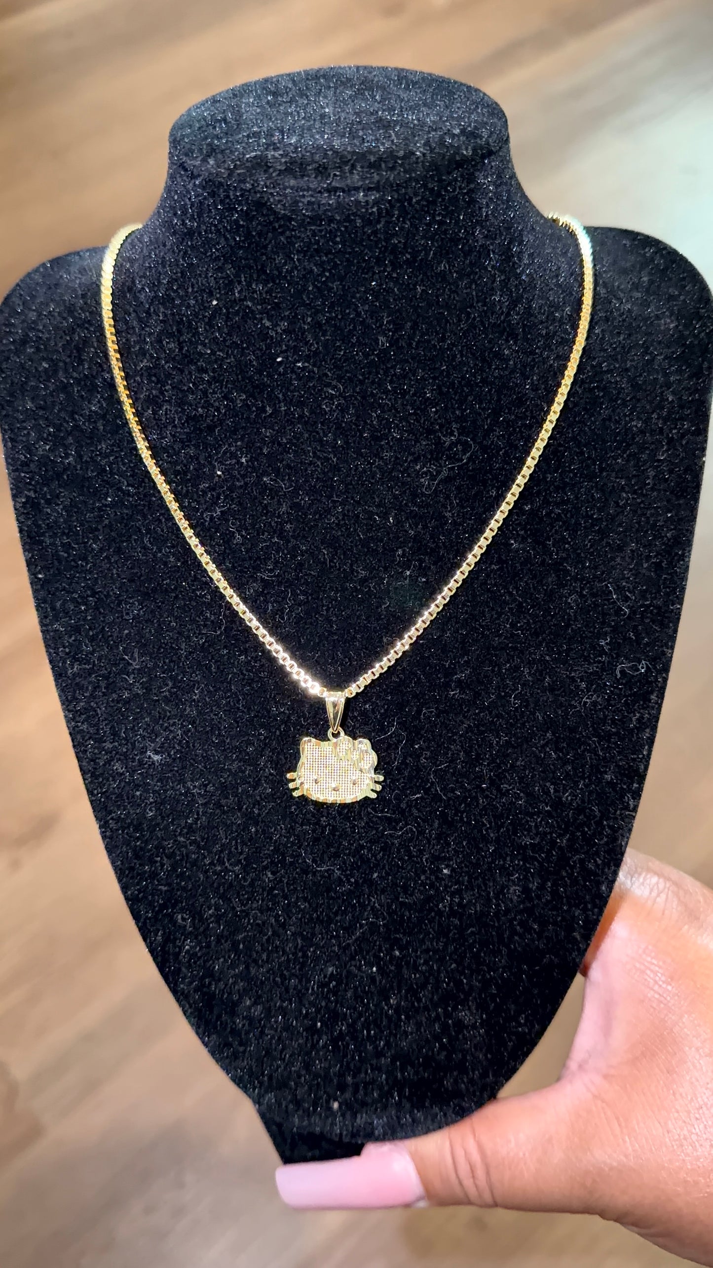 Hello K Gold Face necklace